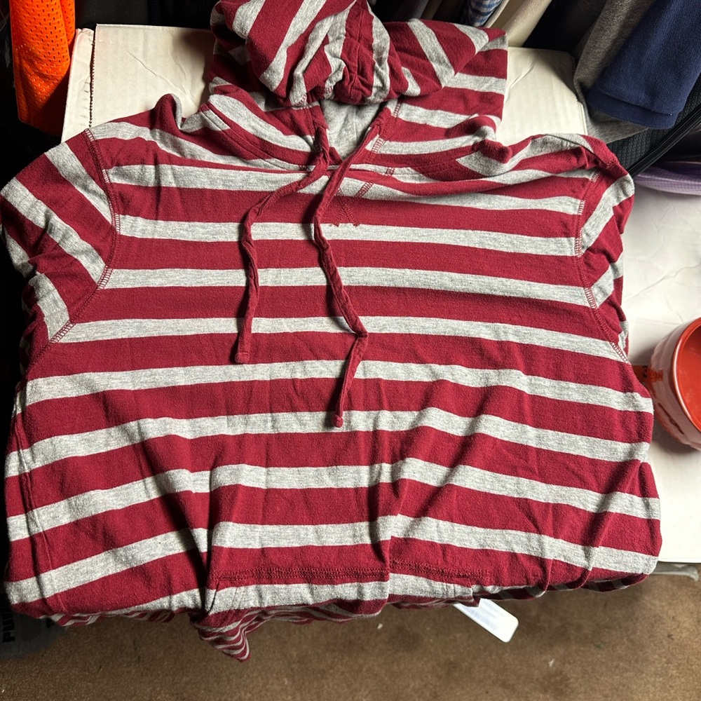 Men’s urban pipeline sweatshirt